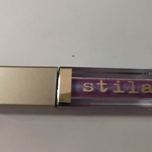 stila glitter & glow liquid eye shadow